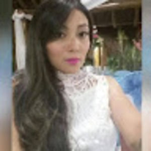 Meet your Posher, Ena